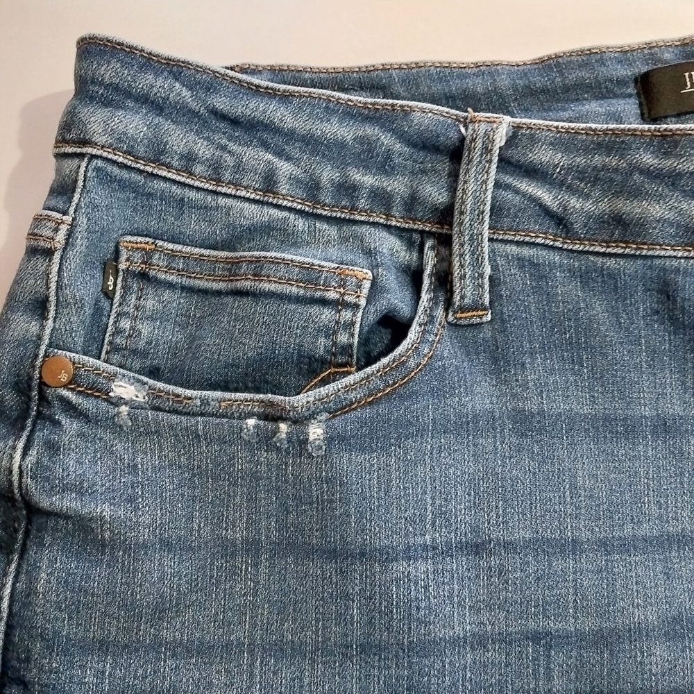 Judy Blue Stretch Dark Wash Women's Cropped Jeans 20 W - Picture 9 of 13